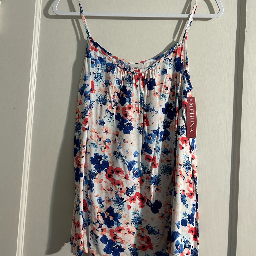 New Womens tank